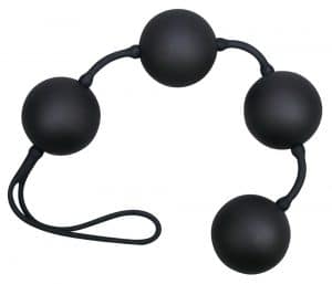 Velvet Black Balls 4 er Kugeln