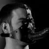 Kopf-Harness mit schw. Kunstglied